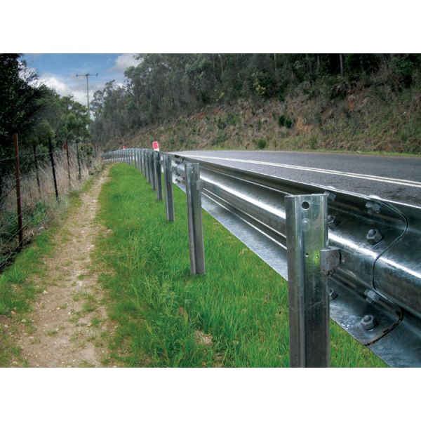 ISO 9001 W Beam Anti Collision Guardrail Galvanized Steel Highway Guardrail