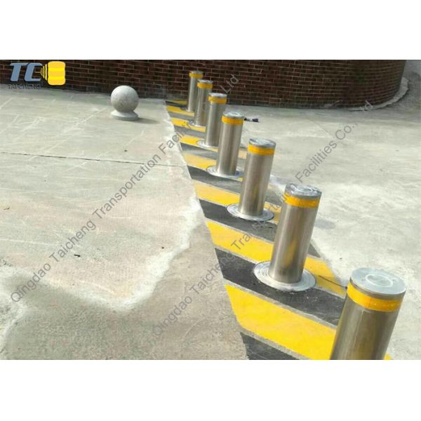 3S Fall Time Anti Corrosion Hydraulic Bollards Main Gate Entrance Security Barrier