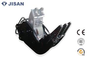 China Excellent Durability Recycle Pulverizer Attachment For Excavator 320 on sale