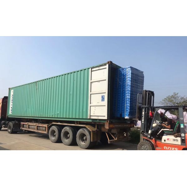 Light Duty 9 Runners 1100*1100 Mm One Way Packaging Plastic Pallets