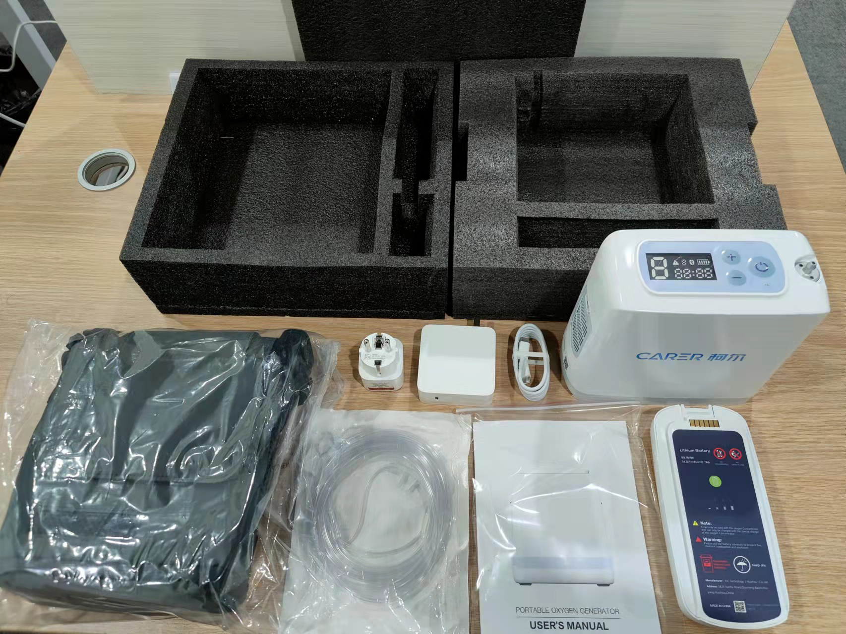 Lightweight Medical Oxygen Concentrator For Climbing Mountain