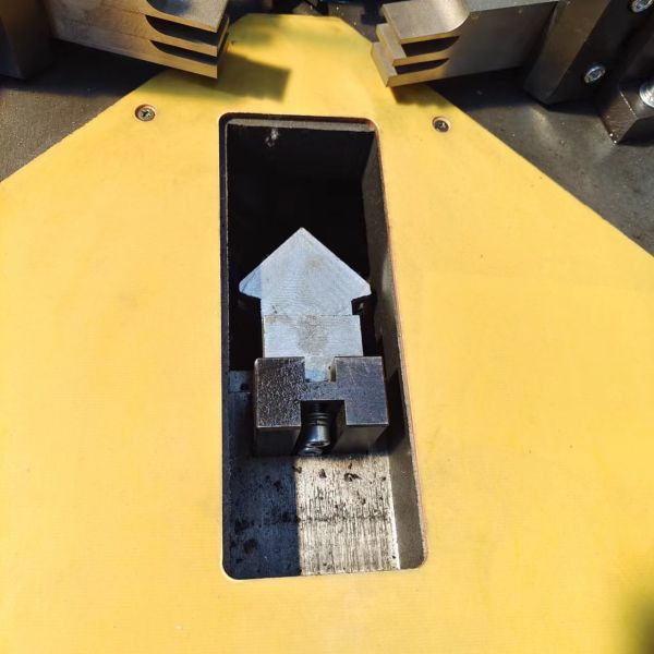 Aluminium Crimping Machine Aluminium Window Crimping Machine