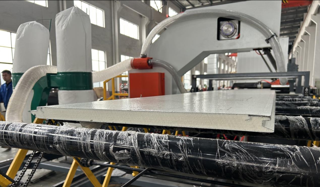 Automatic PU Sectional Garage Door Line