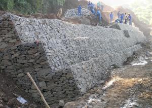 China Galvanized Steel 80x100mm 60x80mm Stone Filled Gabions Basket Retaining Wall on sale