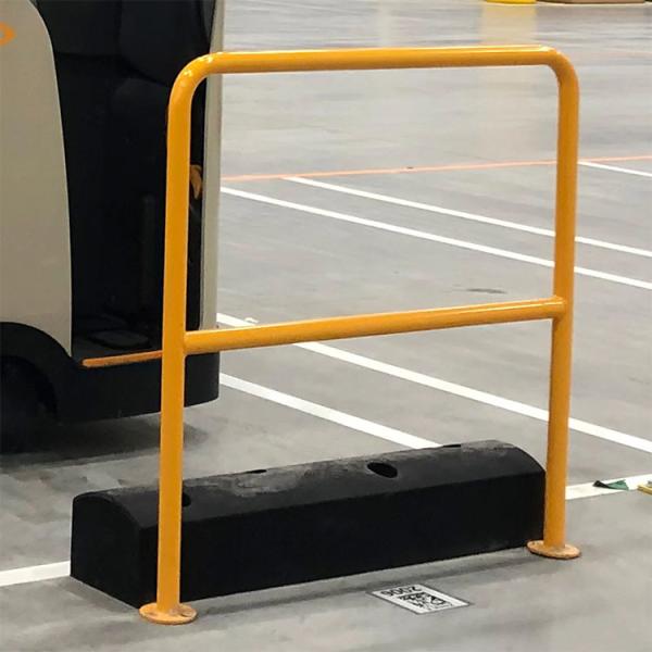 Quality A Strong Rubber Flooring Floor-Mounted Barrier Safely Stops Moving Material Handling Vehicles for sale