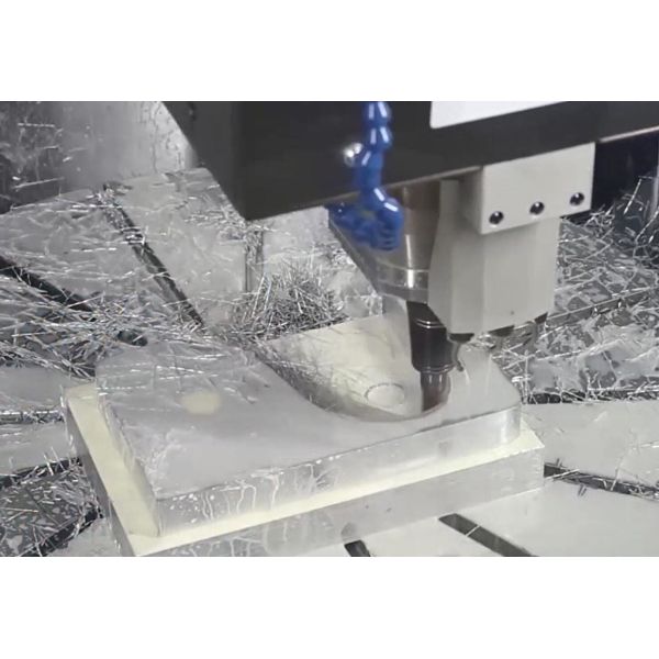 High Precision KMC 600U 800mm 5 Axis Vertical Machining Center