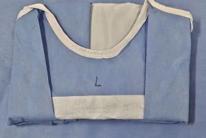 Breathable Anti Blood Disposable Examination Gowns With Hook Loop Fastener