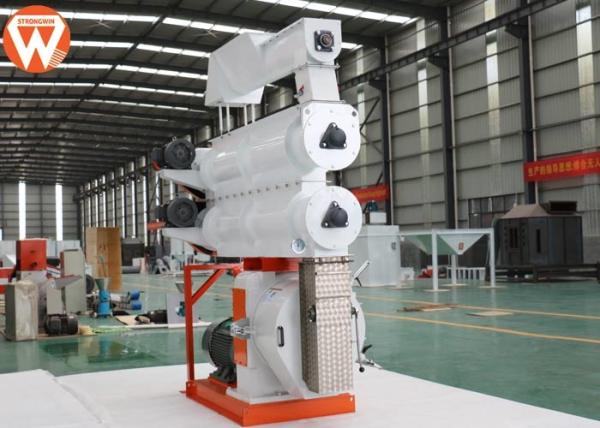 Quality Poultry Feed Pellet Production Line 0.9-12mm With Crumbler Machine Double Steam Conditioner for sale