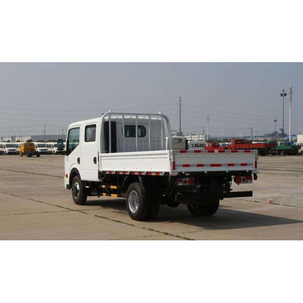 Diesel Second Hand Lorry Dongfeng Brand 55 Kw Engine Power With Single Row Cab
