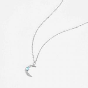 China Elegant Fashion Pearl Necklace Geometric Hexagonal Fashion Diamond Necklace on sale