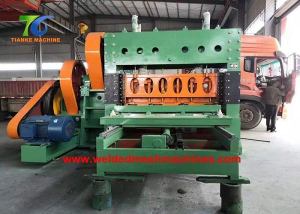 Quality 100T Iron Steel Sheet Expanded Mesh Making Machine PLC Control for sale
