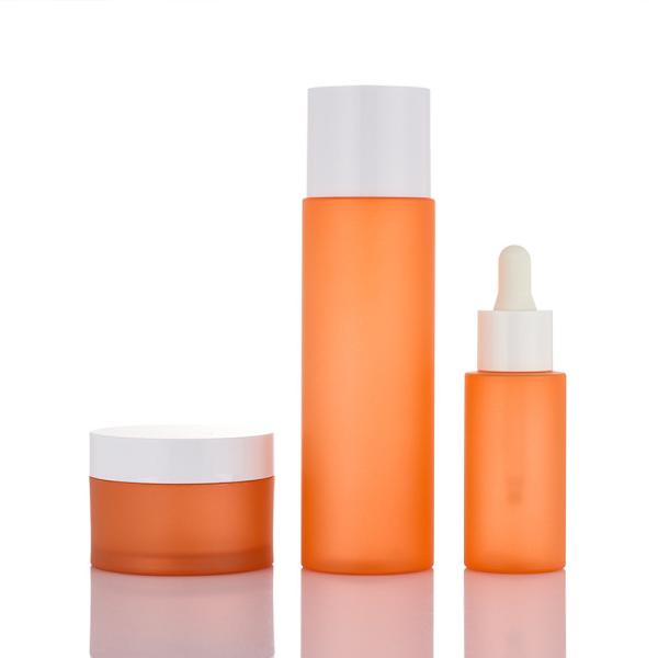 Quality Custom empty reuse plastic spray bottle of cream jar cosmetic sets bottle for sale