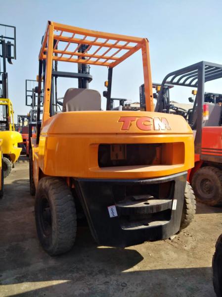 Quality 5T Used Diesel Forklift TCM FD50 Triple Mast With ISUZU Engine High Performance for sale