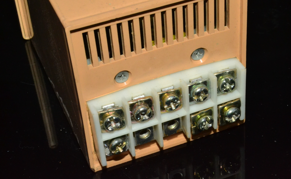 TED-2001 72*72mm K type Pointer temperature thermostat controller 220V