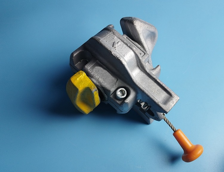 Galvanized Cargo Shipping Container Twist Lock ISO Dimensions Semi Automatic Trailer Locks Suitable for Various Containers