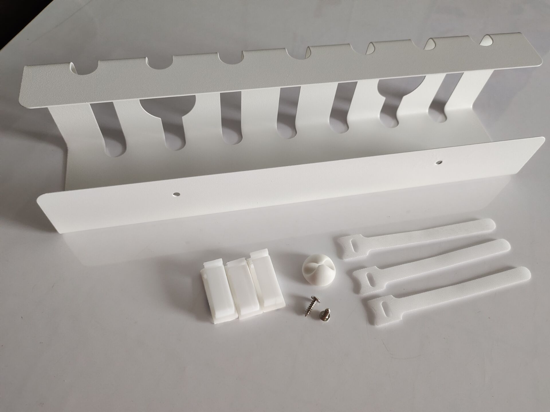 Hook Type Wire Organizer for Desks Offices and Kitchens Silver Installation Type Hook