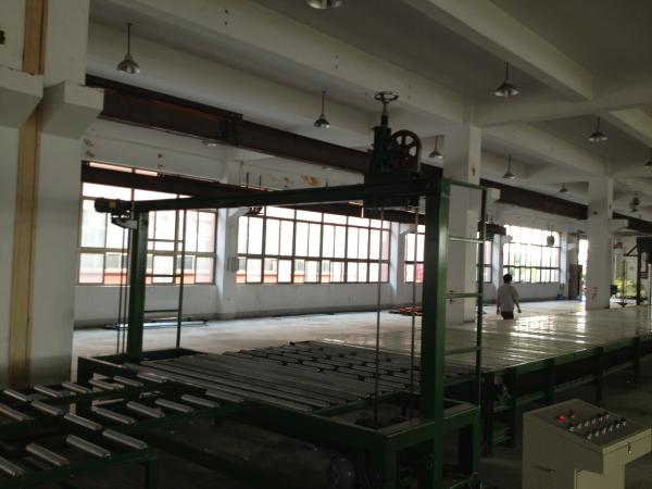 Multifunctional Low Pressure Foam Machine / Continous Sponge Making Line