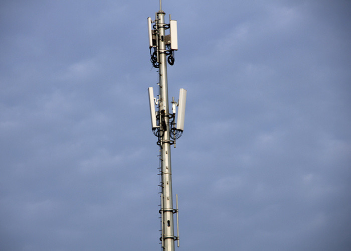 30m Communication Wireless Cell Tower , Overlapping Connection Reliance 4g Tower