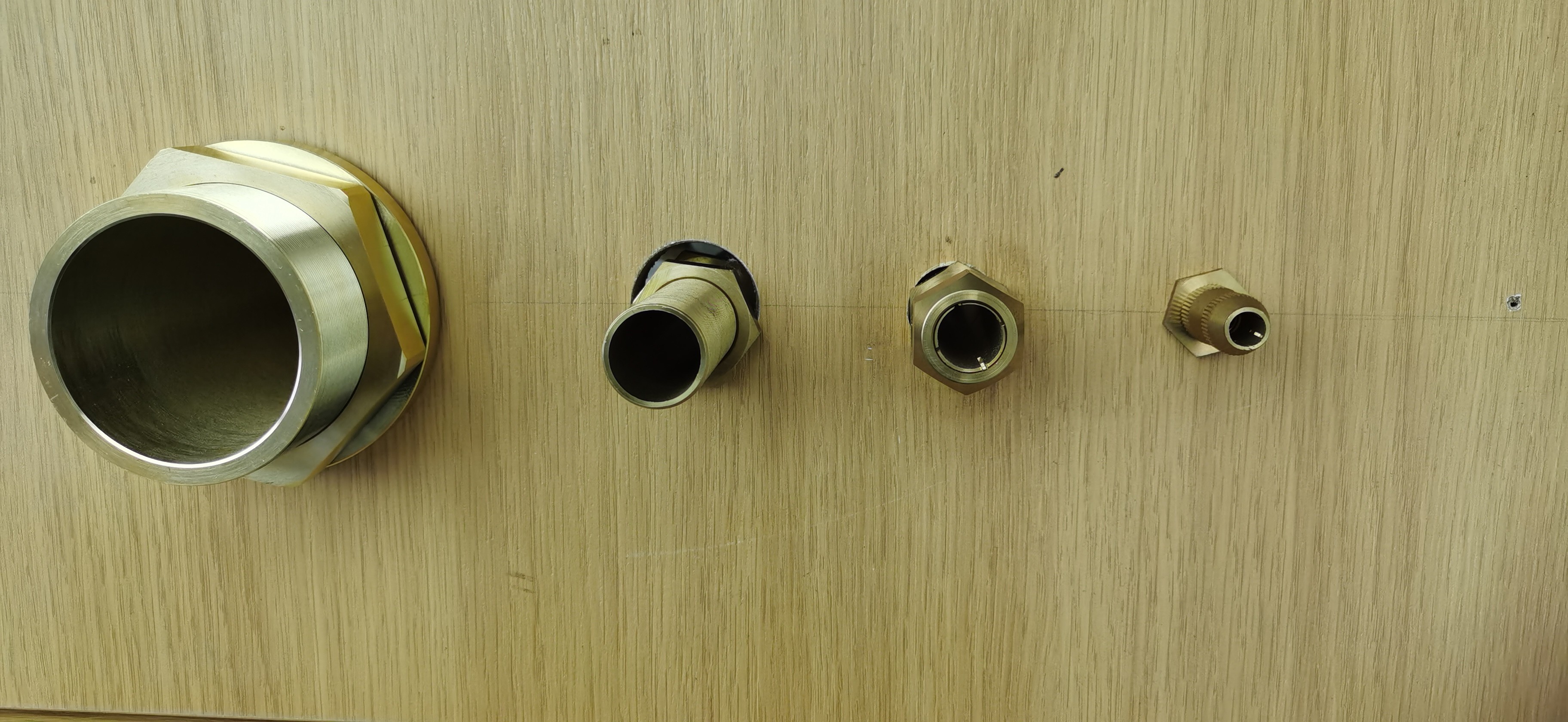 Brass 6.3CM Honeycomb Air Vent EMC EMI Wave Guide Filter