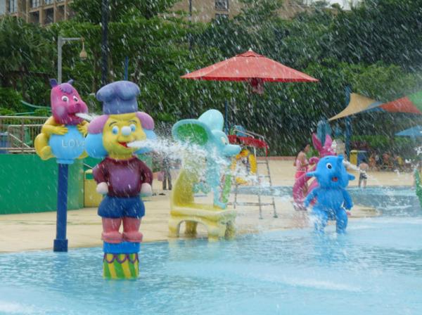 Quality Funny Kids Water Playground Multi Color Cartoon Man Splash Water Pool Toys for sale