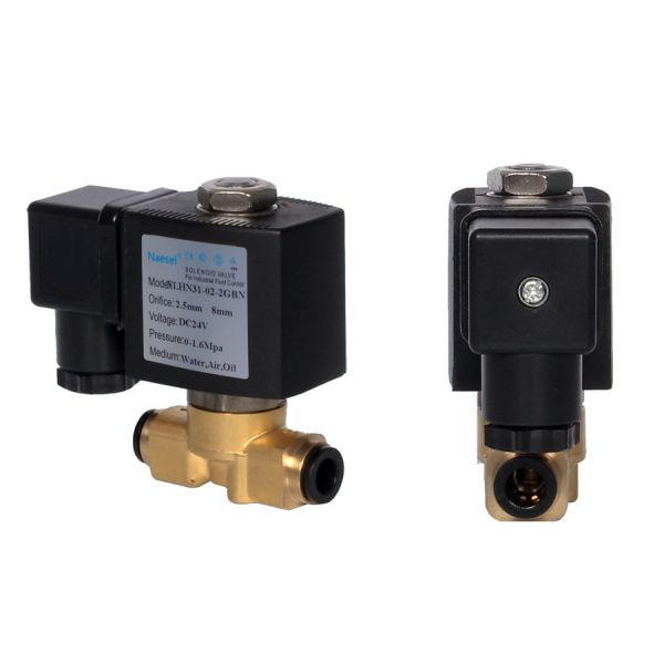 Brass / Stainless Steel Mini Solenoid Valve For Flexible Hose Normal Closed