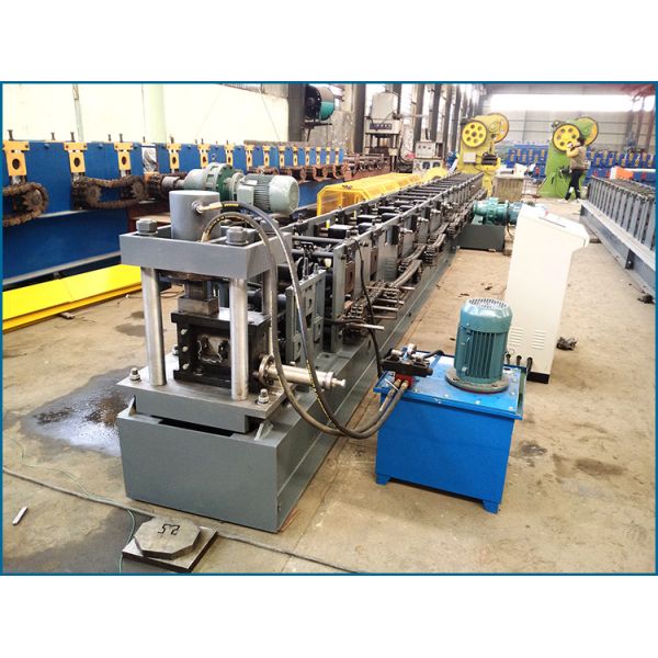 Easy Operation Shelves Storage Roll Forming Machine Cutter Material With Quenched Treatment