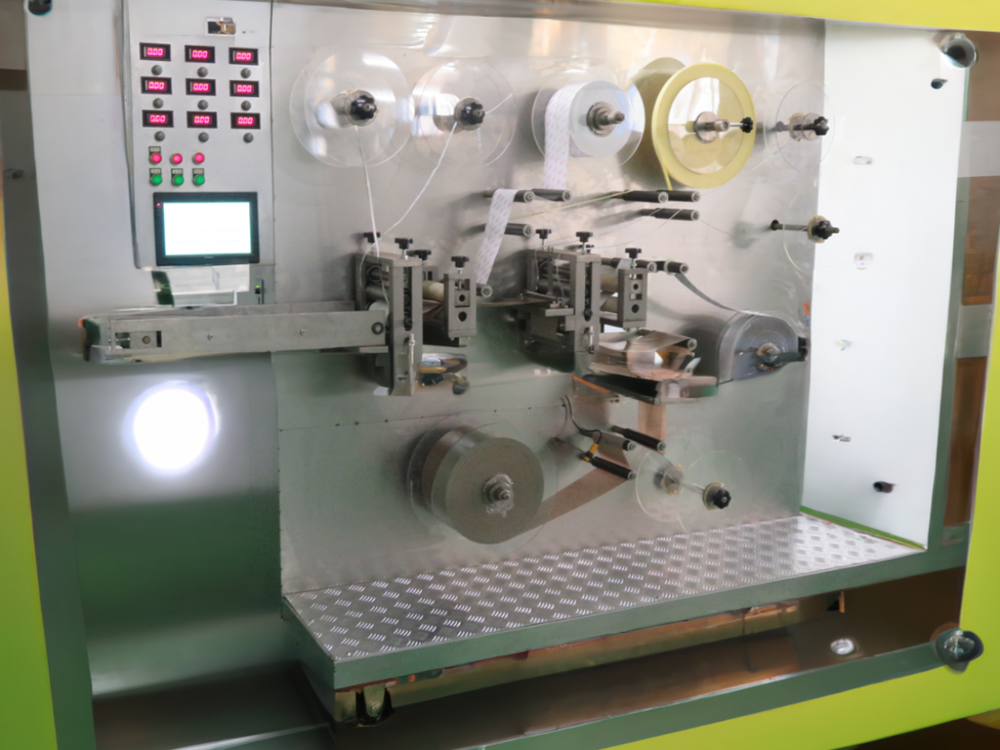 Automatically KC-QWT-I Mosquito Patch Machine with 800 kg Production Speed 0-15m/min