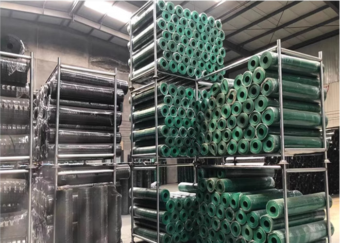 Custom PVC Plastic Coated Welded Wire Mesh For Fence Electro Galvanized