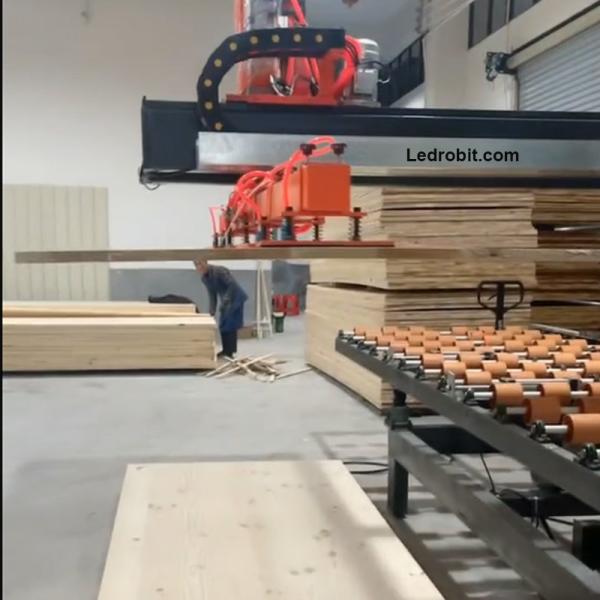 Quality Fully Automatic Wooden Board Loading Conveyor CNC Loading Unloading Conveyor System for sale