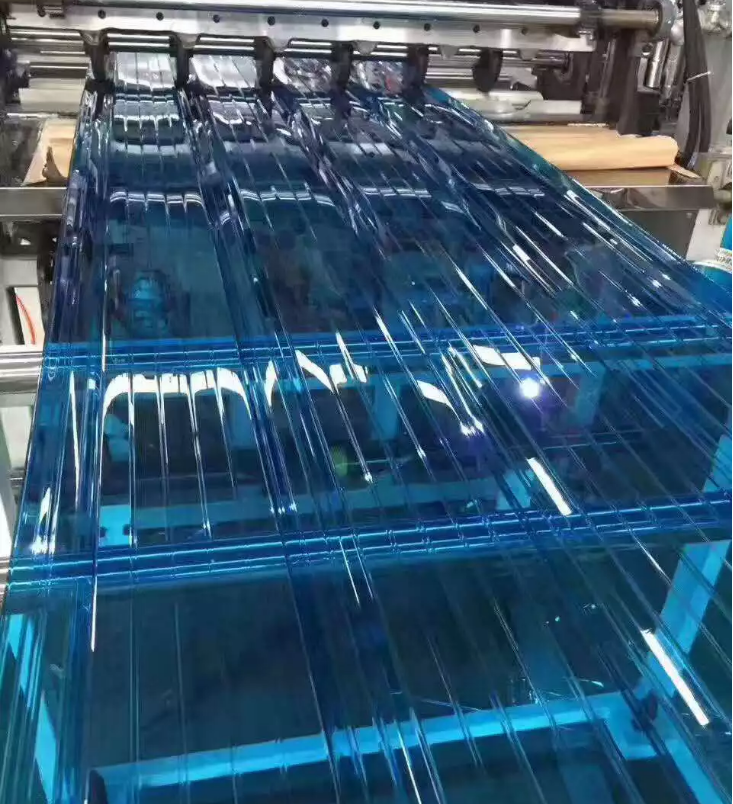 Polycarbonate Corrugated Plastic Skylight Sheet Customized Length 0.8mm-2.8mm