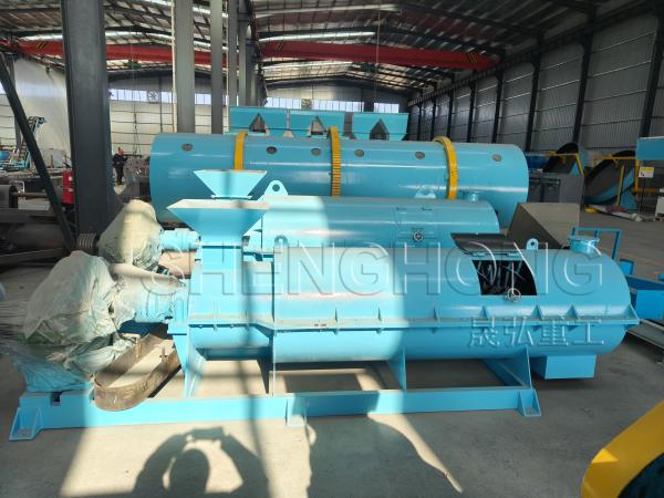Quality Animal Chicken Waste Fertilizer Granulator Machine for sale