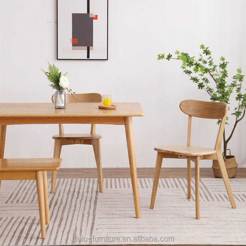 Customized Colors Wooden Chair for Home in Restaurant or Wedding at Affordable