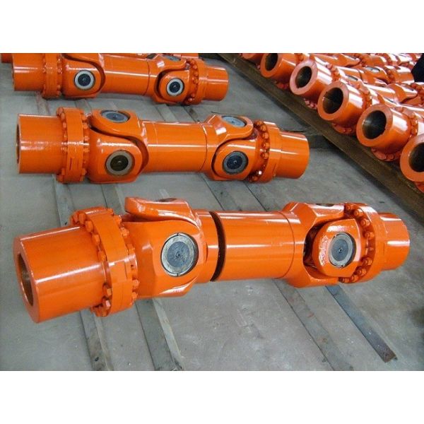 SWC Series Telescoping Drive Shaft , Short Flanged Universal Steering Shaft Lower Steering