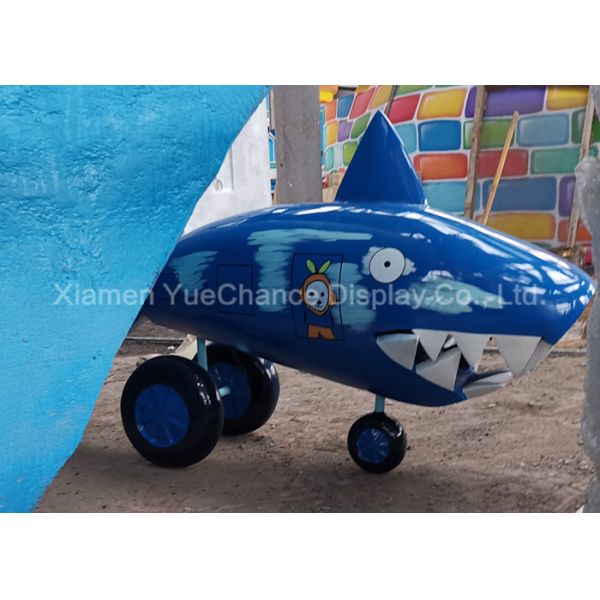 Durable Life Size Shopping Centre Decorations Small Fiberglass Cartoon Shark