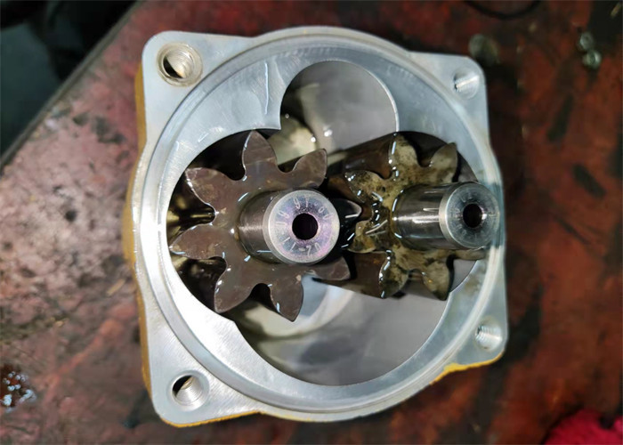 Second Hand Cat C13 Oil Pump For Excavator E349D 233-5220 2335220 Water Cooling