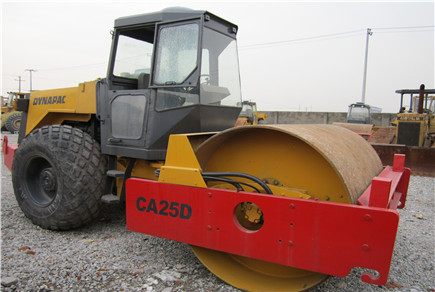 Make Dynapac Model CA25D Year 2006 Hours 4500H Made in Sweden Availability available Dynapac road roller