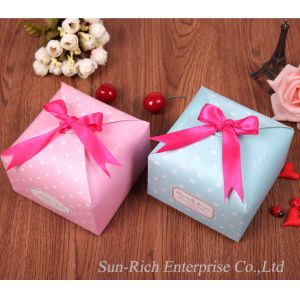 Custom Perfect gift box candy box with ribbon bow