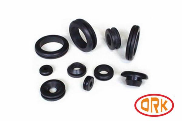 Quality Auto Part Waterproof Black Rubber Seal Grommet 70 ± 5 Shore Hardness for sale