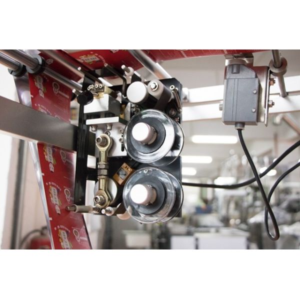 tomato green bean packing machine,sugar salat pouch packing machine,salad packaging