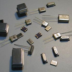 Buy cheap Quartz Crystal Oscillator Resonator RF Filter 1.8V - 3.3V product
