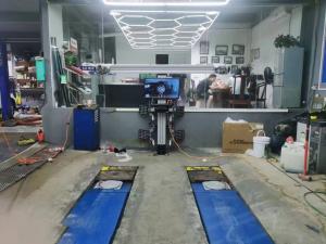 China X6 Workshop 3D Wheel Alignment Machine With High Speed Processing on sale