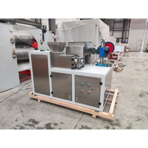 100-300kg/hour Output Soap Making Machine Production Line with 150mm Plodder Diameter