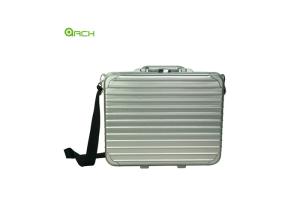 China Aluminum Briefcase Duffle Travel Luggage Bag for Business Users on sale