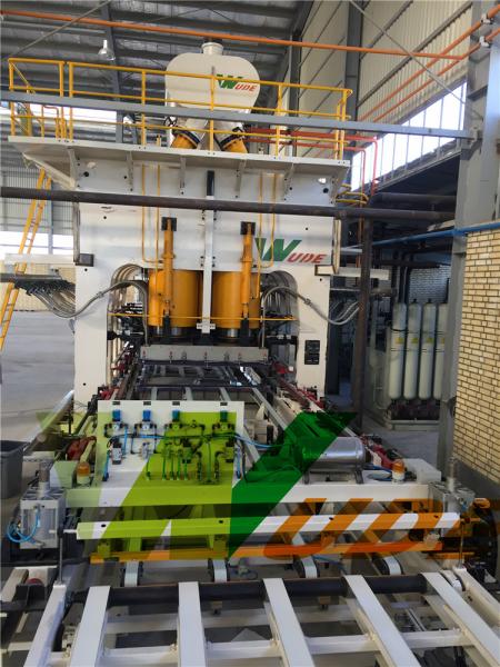 Quality Automatic Short Cycle Lamination Press For MDF / HDF / PB Board Laminating for sale