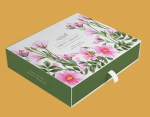 China 157gsm Cardboard Paper Gift Box Art Paper Box Custom Print Litho on sale