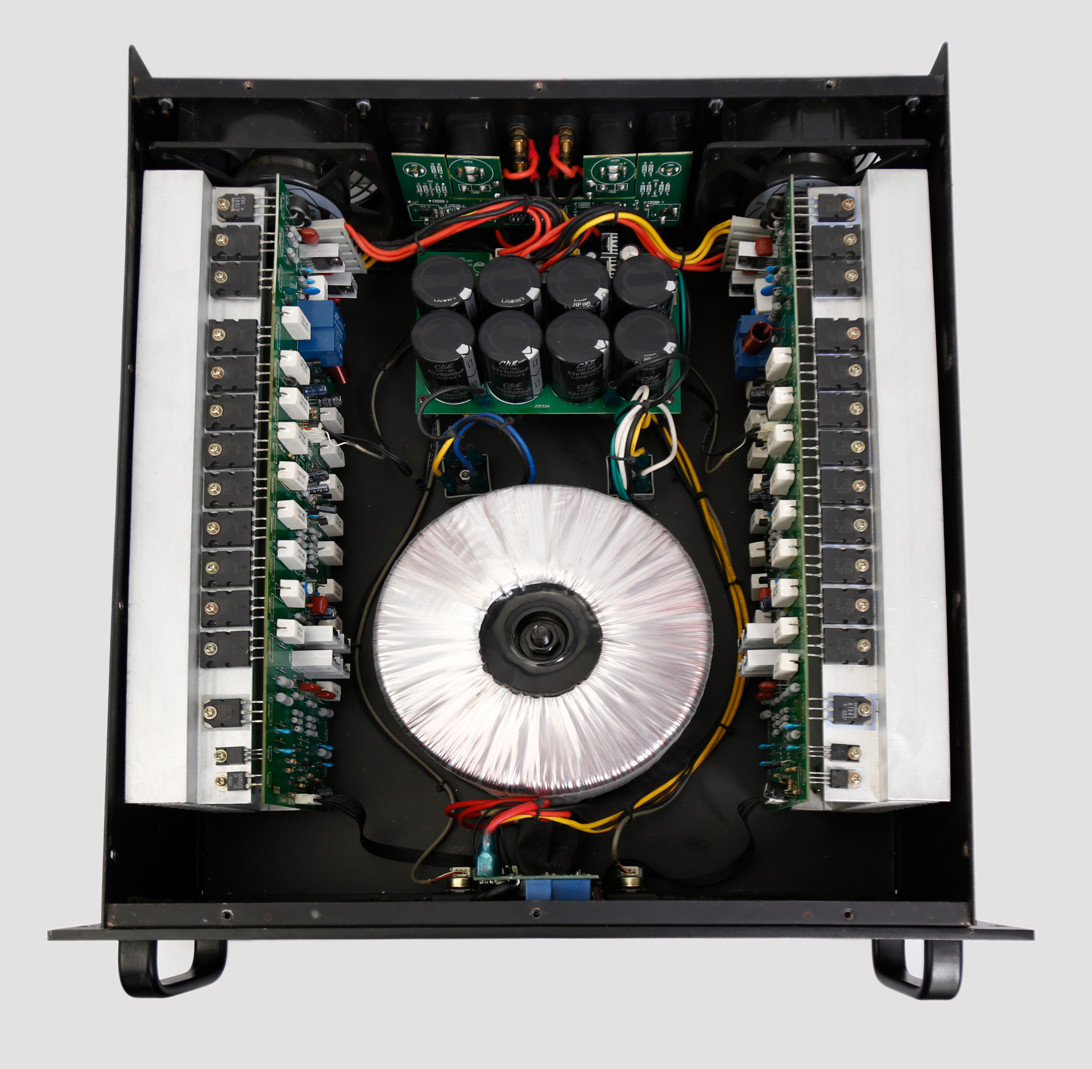 2 X 700W Class H Stage Power Amplifier Frequency Response 20Hz - 20kHz