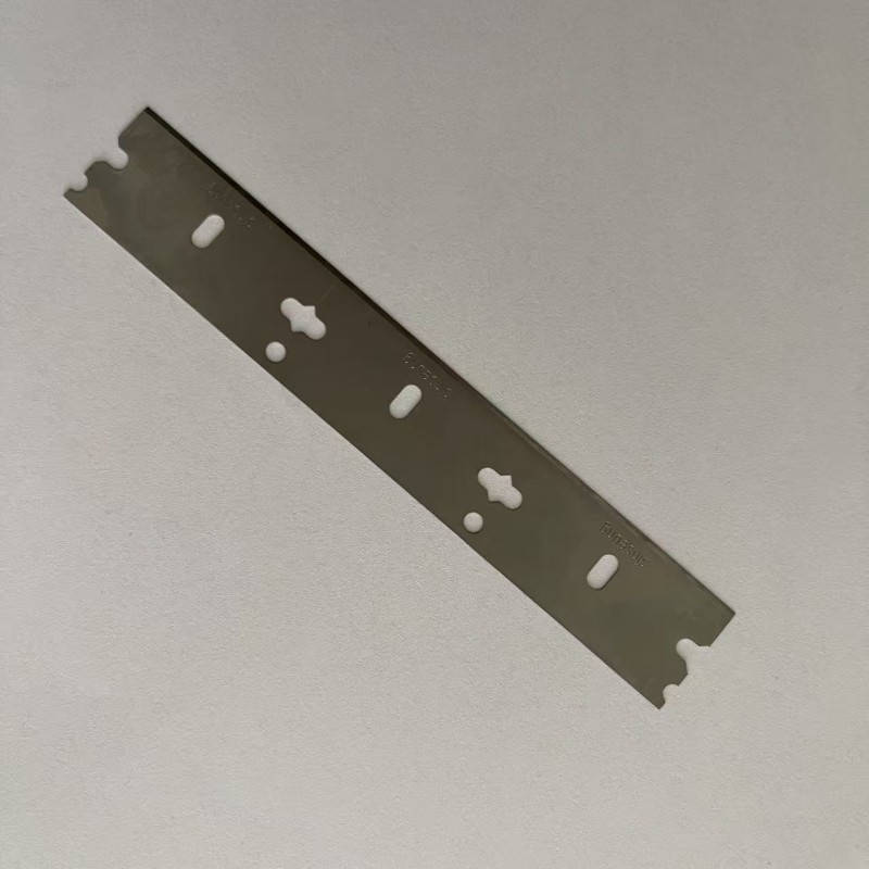 Sk2 High Carbon Steel Slitting Plastic Films Sharp Cutting Blades 39mm Segment Length After Breaking