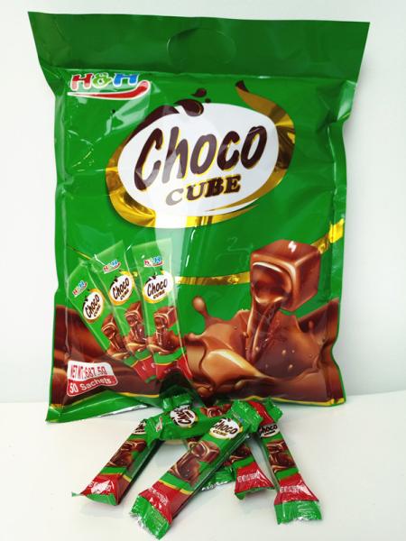 Quality HALAL Compressed Shaped Sugar Cubes , 5 In 1 Chocolate Cube Candy for sale