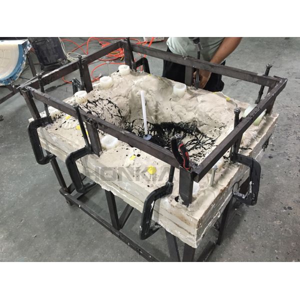 Customized Plastic Injection Moulding RIM Large Parts Deburring Surface Finish OEM