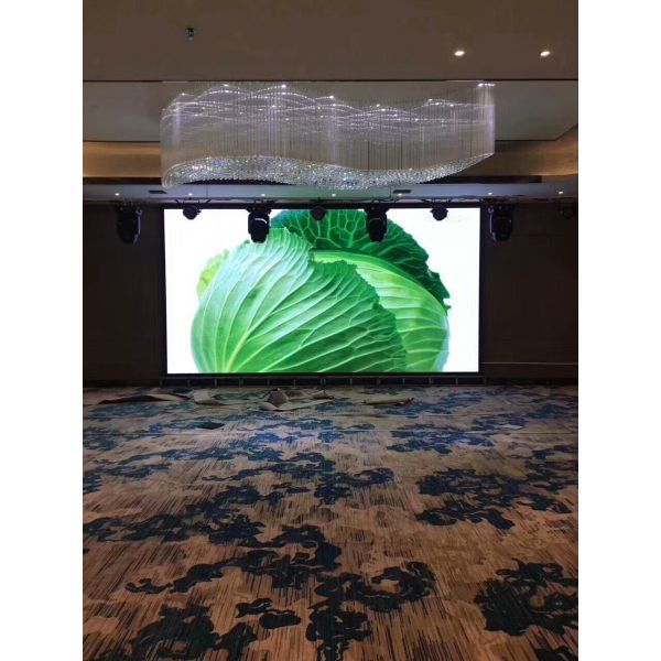 Custom 1920Hz Indoor Led Display Screen P1.8 P2 P2.5 P3 P4 1000cd/sqm